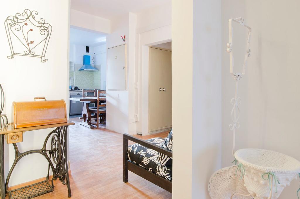 Legend Loft Hostel Lisbon Luaran gambar